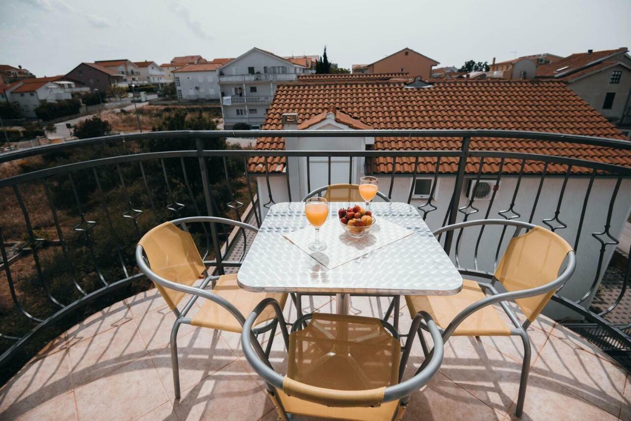 Apartmani Tamaris Vodice Dış mekan fotoğraf